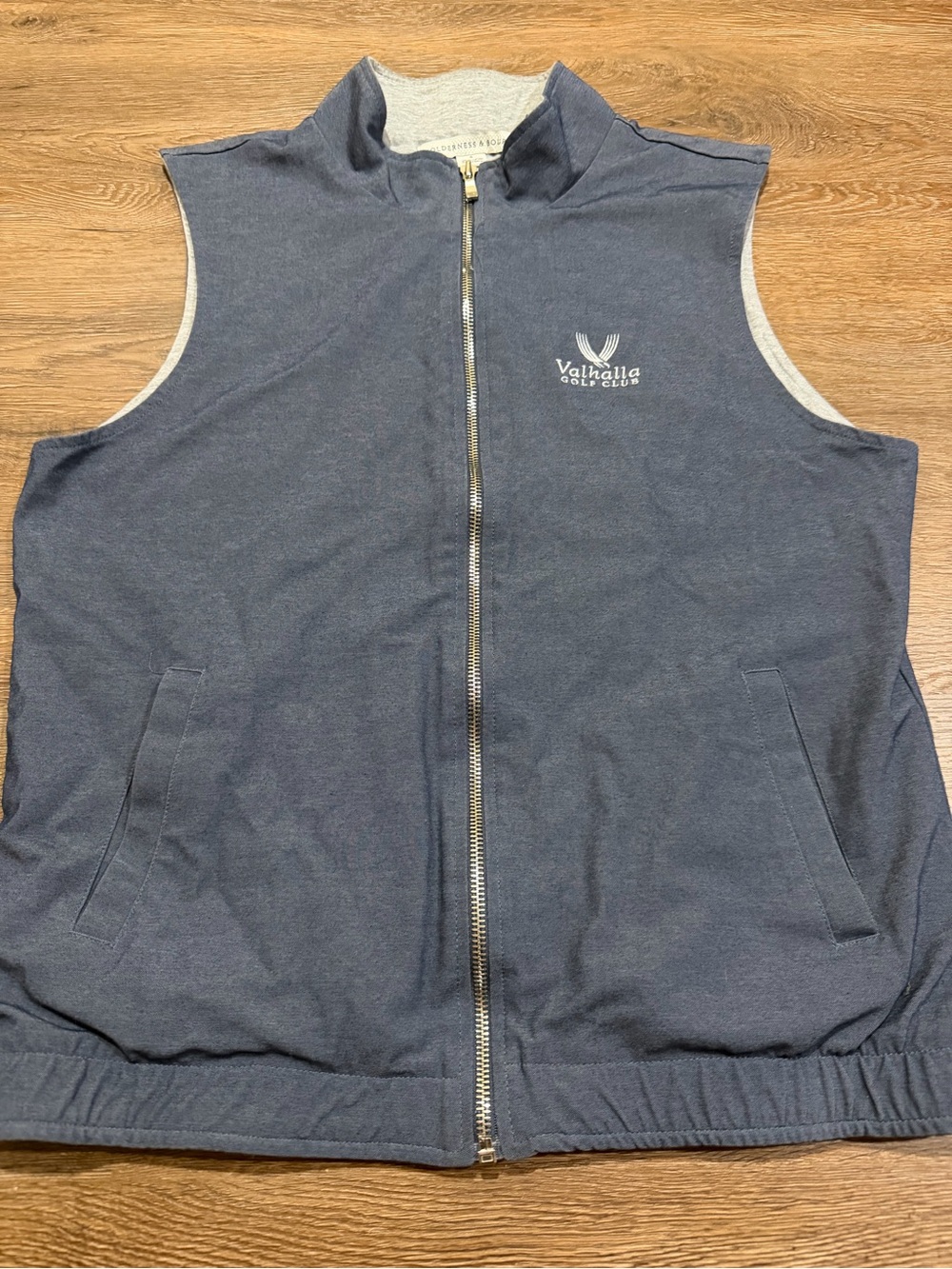 Holderness & Bourne Tailored Fit Men's Navy Zip-Up Vest w/Elastic Hem Valhalla